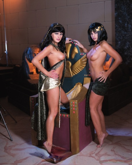 Cleopatra erotische perfekte galerie