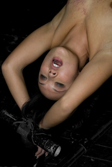 Jandi Lin model kunst foto