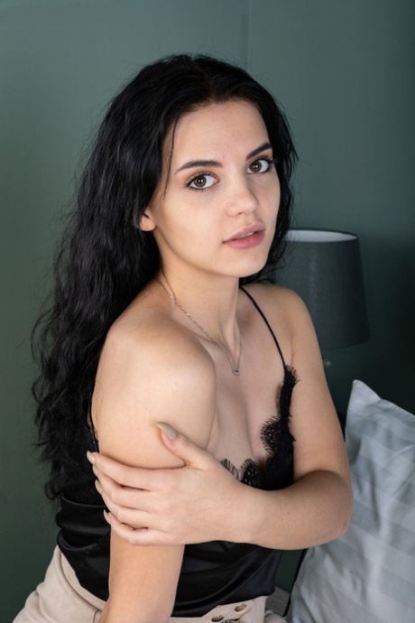 Sofi Li erotische nackt fotos
